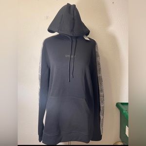 Oakley pullover hoodie